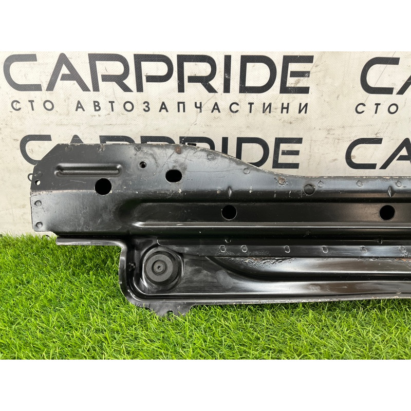 Планка телевизора нижняя (кузов и элементы) Mercedes-Benz GL X164 2012 4.6 A1646201134