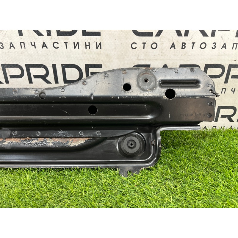 Планка телевизора нижняя (кузов и элементы) Mercedes-Benz GL X164 2012 4.6 A1646201134