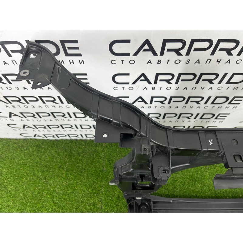 Телевизор (передняя часть кузова) (наружные элементы кузова) AUDI Q5 8R 2012 3.2 CALB 8R0805594B