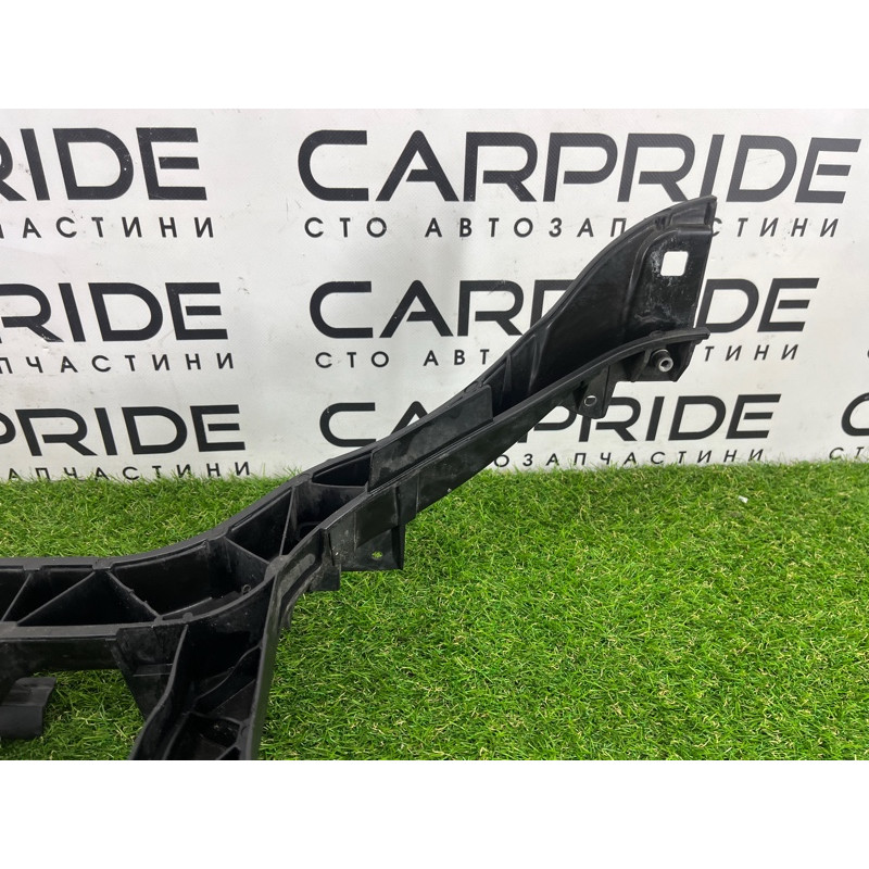 Телевизор (передняя часть кузова) (наружные элементы кузова) AUDI Q5 8R 2012 3.2 CALB 8R0805594B