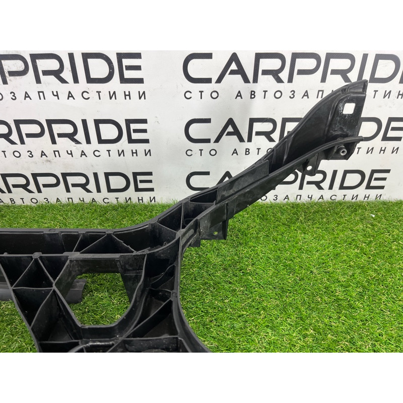 Телевизор (передняя часть кузова) (наружные элементы кузова) AUDI Q5 8R 2012 3.2 CALB 8R0805594B