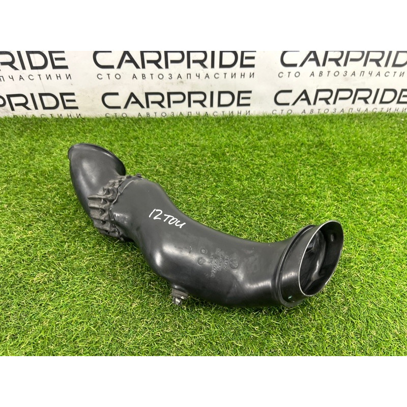 Патрубок воздушного фильтра (впускная система) Volkswagen Touareg NF 2012 3.6 CGRA 7P6129609A