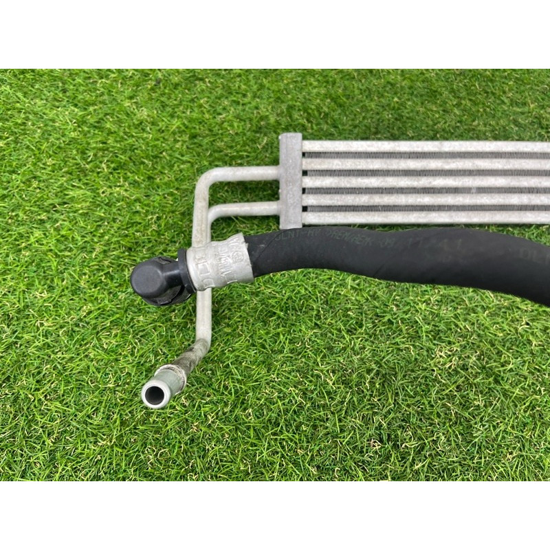 Радиатор гидроусилителя (система охлаждения) BMW 7-series F02 2011 4.4 N63 17117576825