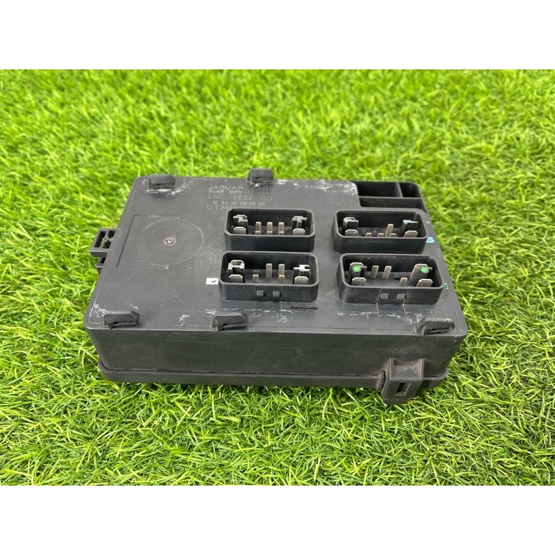 Блок предохранителей (электрика) Jaguar XJ X308 1999 LNC2822BD