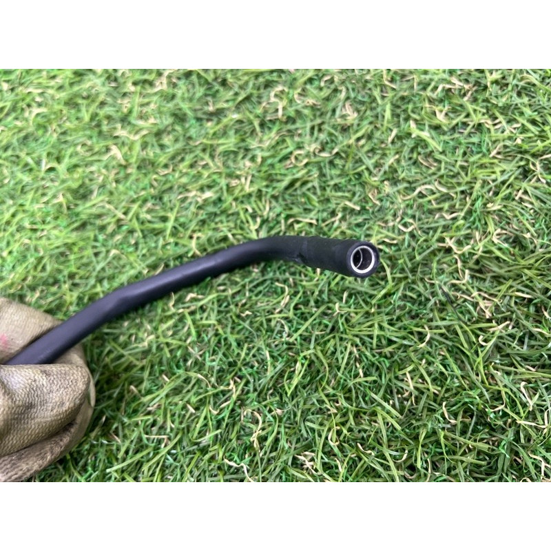 Трубка системы охлаждения (система охлаждения) Volkswagen Touareg NF 2013 3.6 7P6122447N