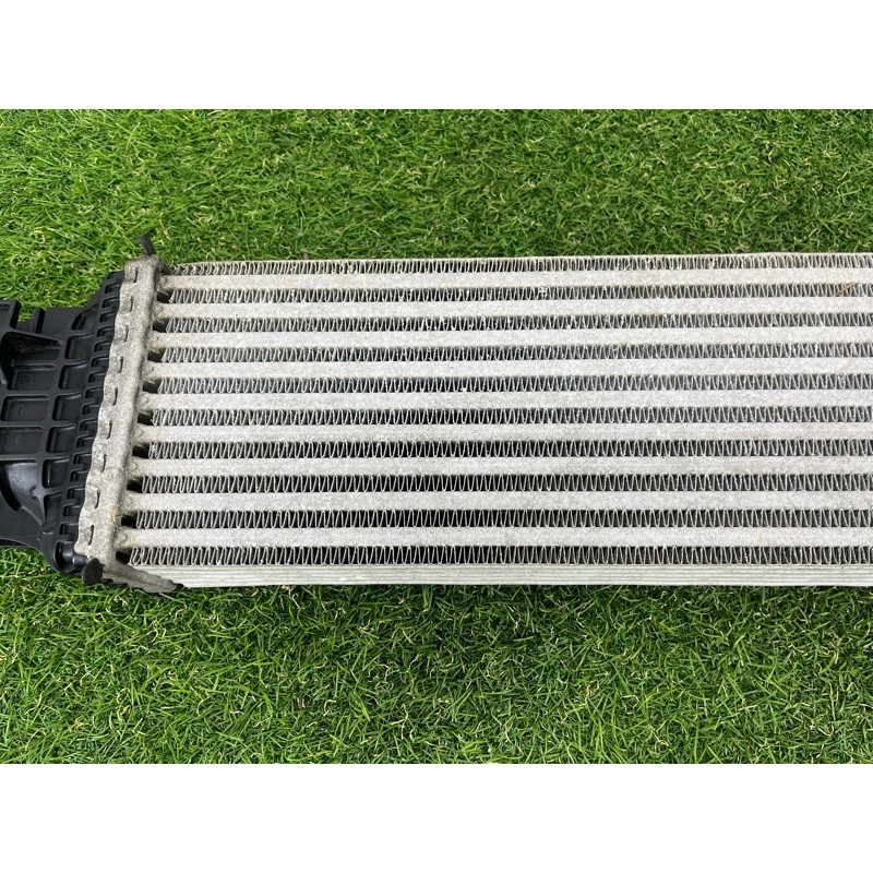 Интеркулер (система охлаждения) AUDI A4 B8 2012 2.0 CAEB 8K0145805P