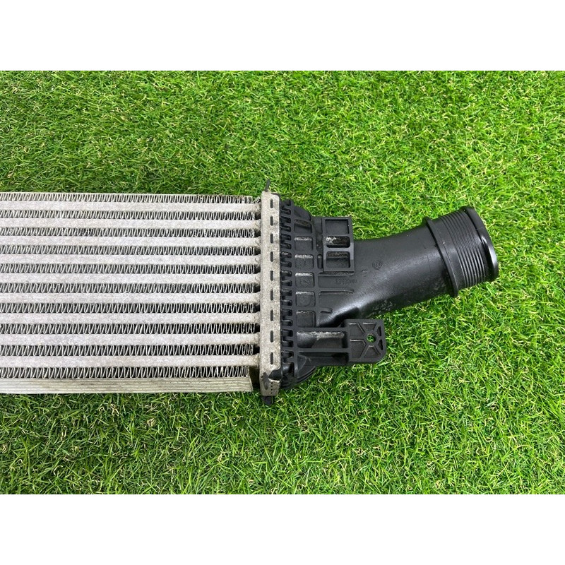 Интеркулер (система охлаждения) AUDI A4 B8 2012 2.0 CAEB 8K0145805P