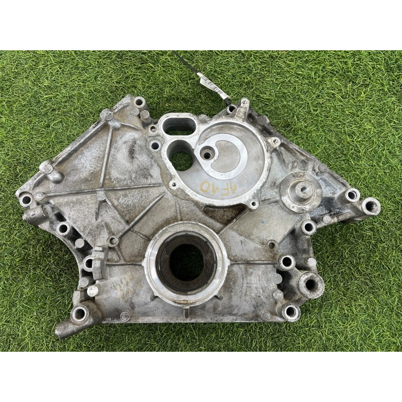 Передня кришка двигуна (двигун та елементи) BMW 5-series F10 2013 N63B44 11148483806