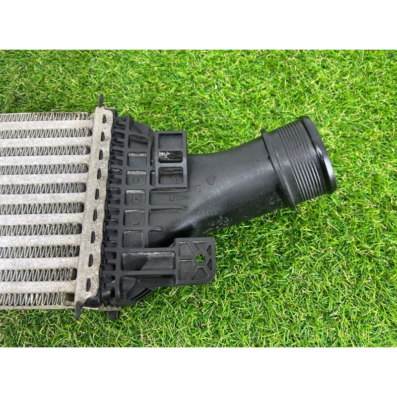 Интеркулер (система охлаждения) AUDI A4 B8 2012 2.0 CAEB 8K0145805P