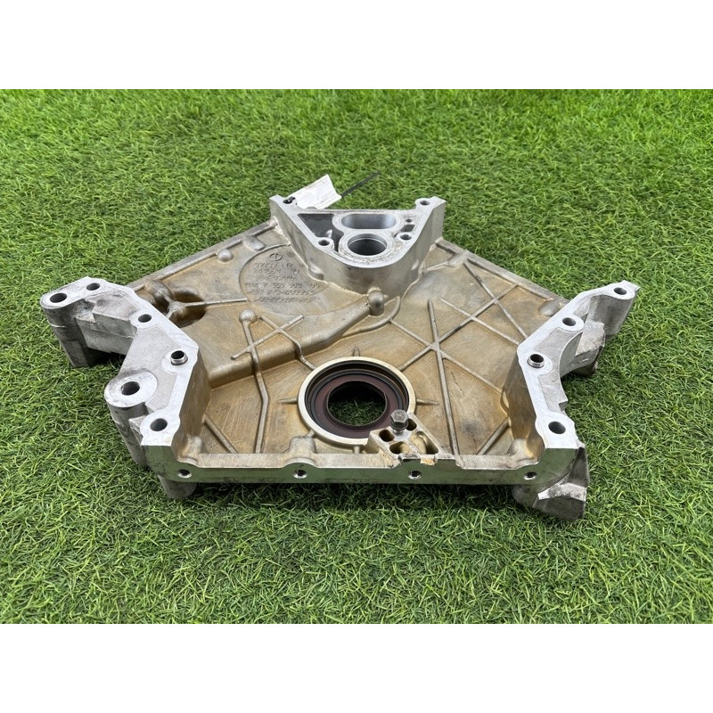 Передня кришка двигуна (двигун та елементи) BMW 5-series F10 2013 N63B44 11148483806