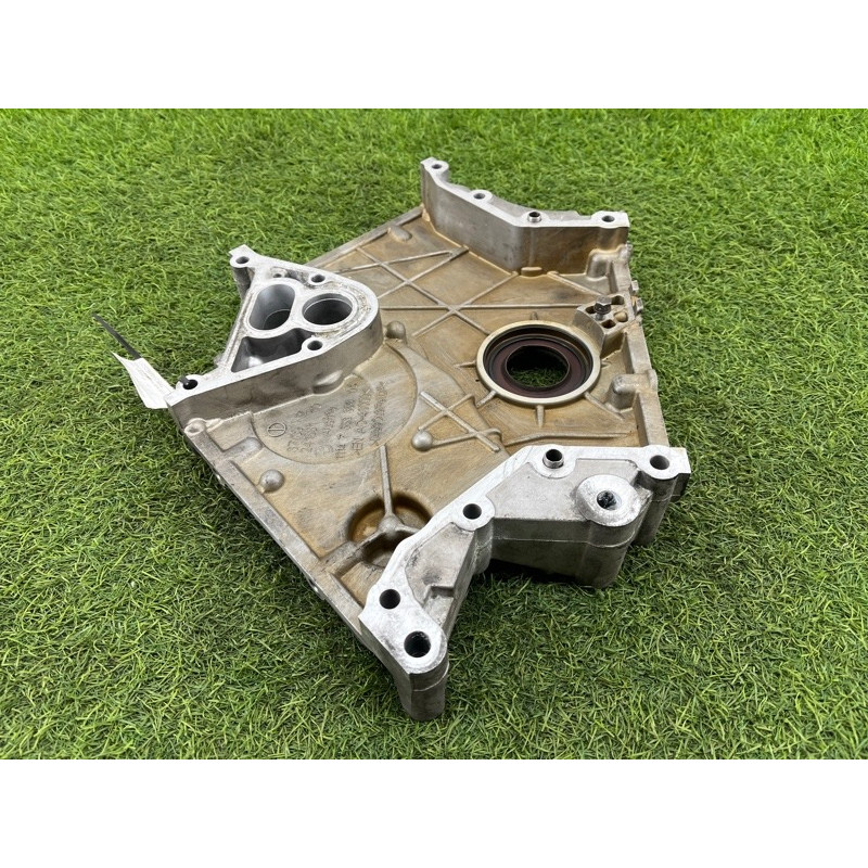 Передня кришка двигуна (двигун та елементи) BMW 5-series F10 2013 N63B44 11148483806