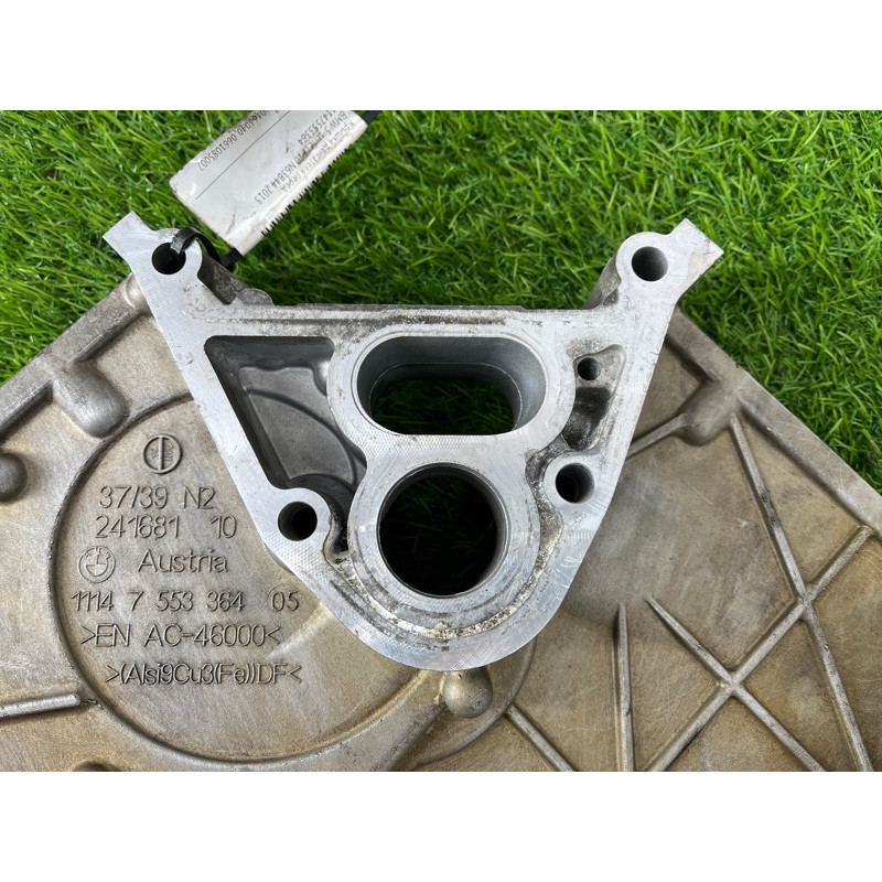 Передня кришка двигуна (двигун та елементи) BMW 5-series F10 2013 N63B44 11148483806