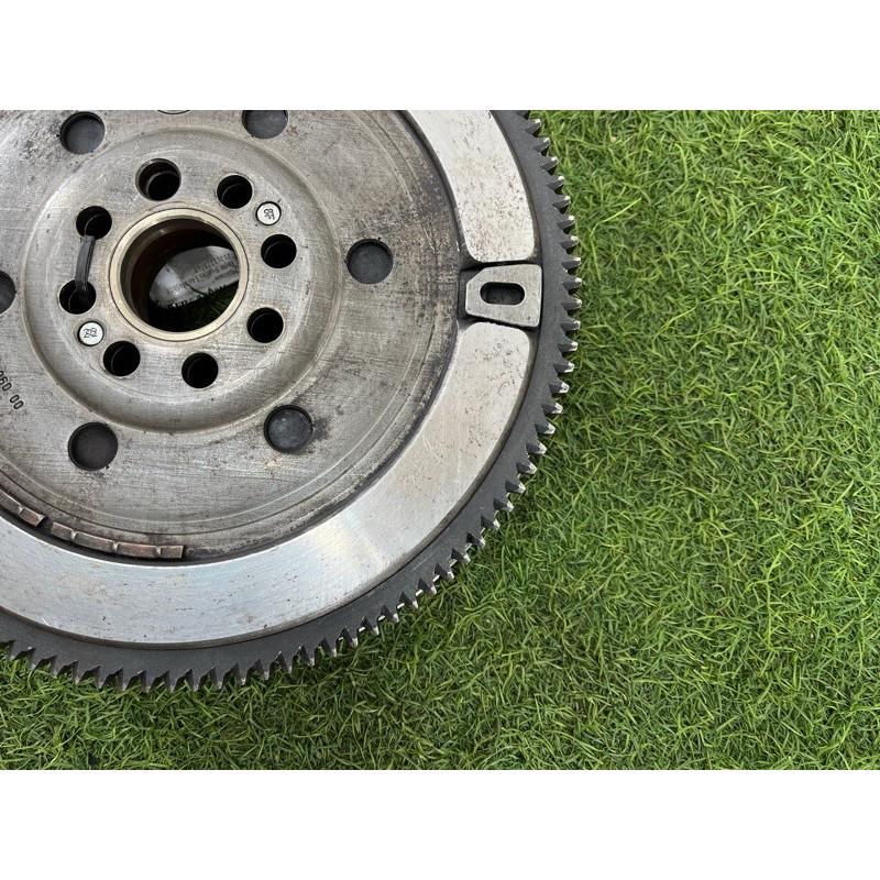 Маховик (двигун та елементи) BMW 3-series E46 M43b18 21207508409