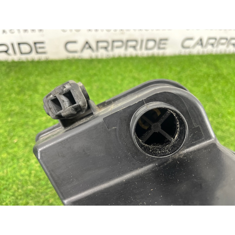 Корпус воздушного фильтра (впускная система) AUDI Q5 8R 2012 3.2 CALB 8K0133837E