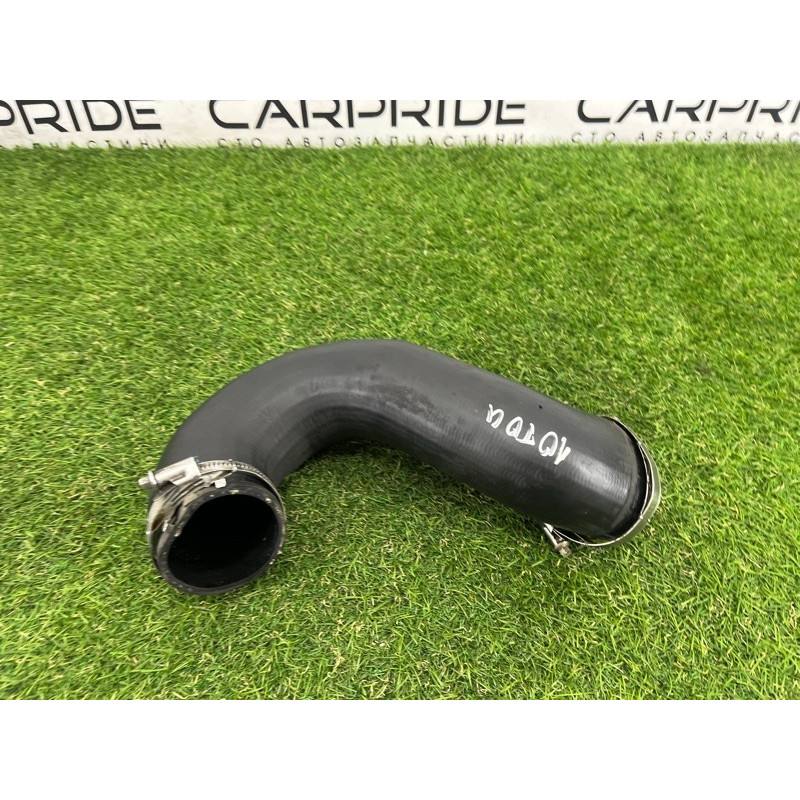 Патрубок интеркулера (двигатель и элементы) Volkswagen Touareg NF 2011 3.0 TDI 7P0145972A
