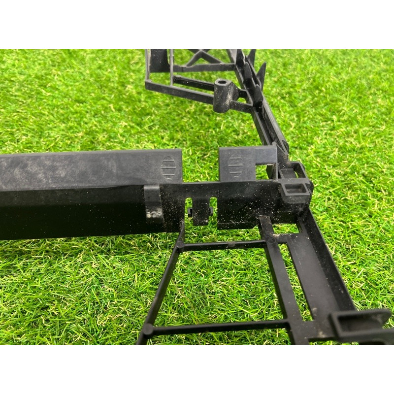 Рамка радиатора (кузов и элементы) Volkswagen Touareg NF 2012 3.6 CGRA 7P0121093D