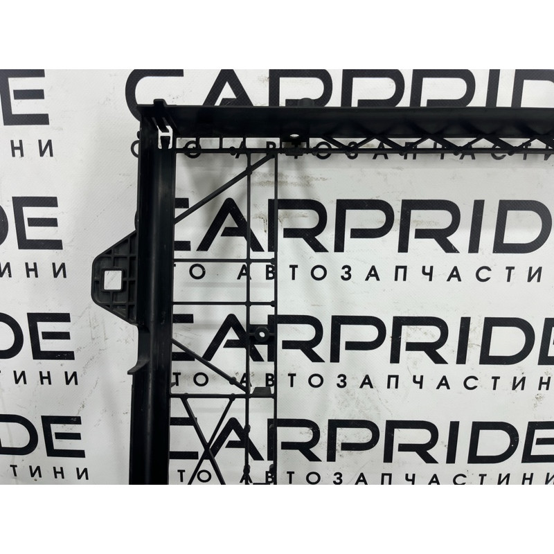 Рамка радиатора (кузов и элементы) Volkswagen Touareg NF 2012 3.6 CGRA 7P0121093D