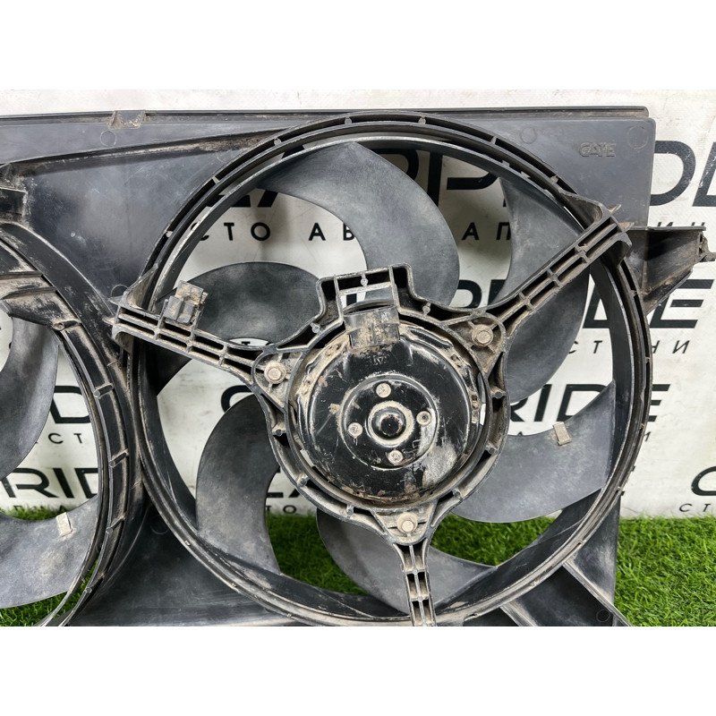 Вентилятор охлаждения радиатора (система охлаждения) Land Rover Freelander L314 1.8B PGF000231