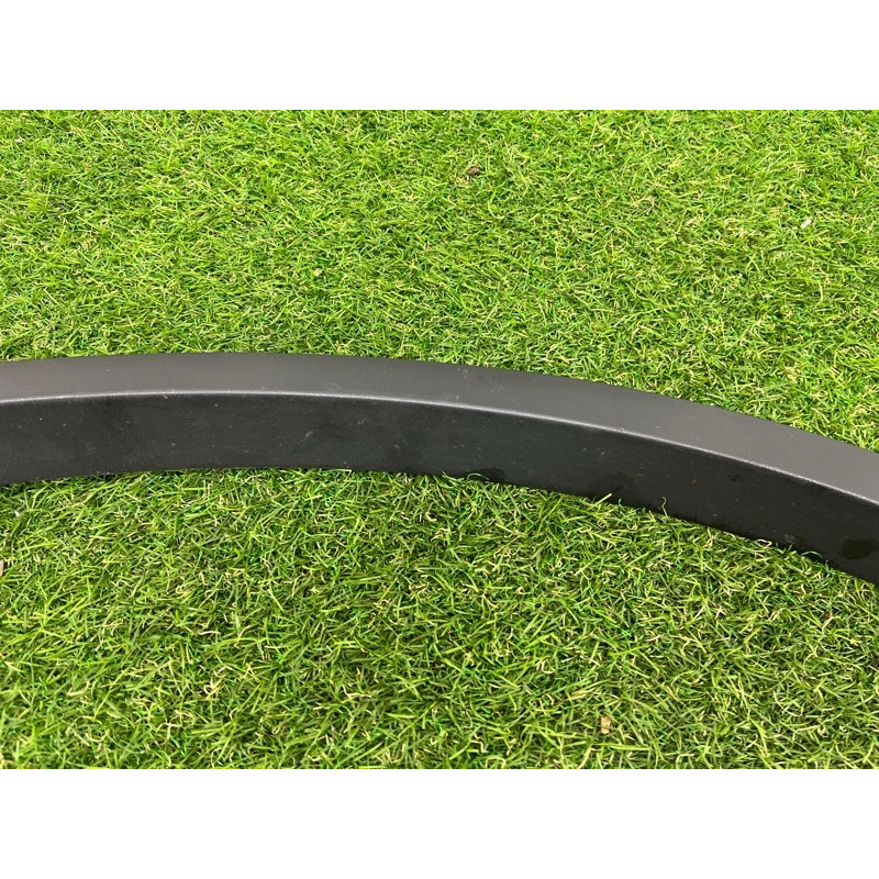 Накладка на крыло (кузов и элементы) Volkswagen Touareg NF 2011 3.0 TDI 7P6854820B9B9