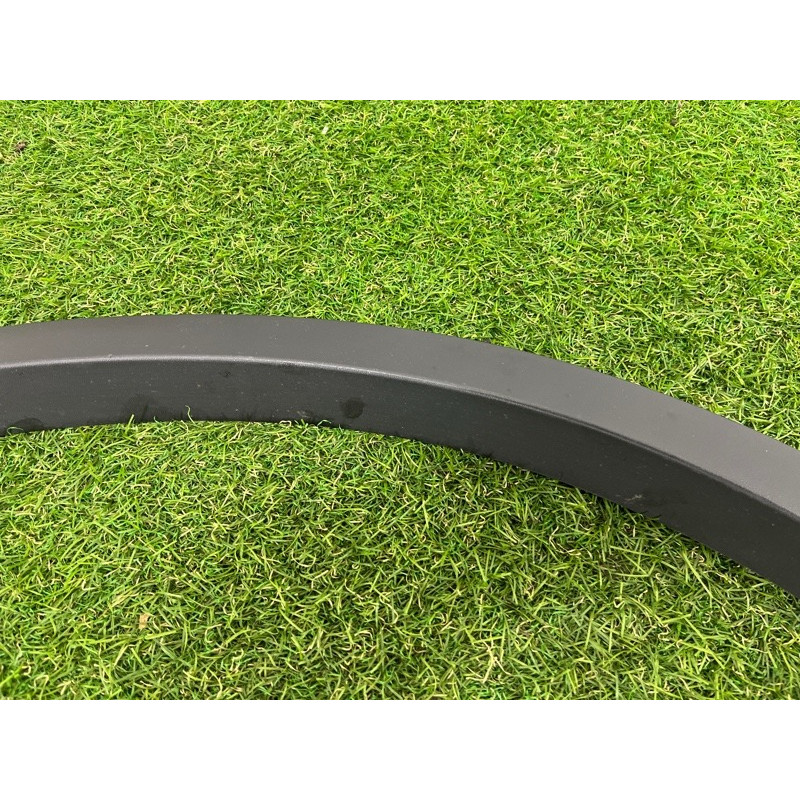 Накладка на крыло (кузов и элементы) Volkswagen Touareg NF 2011 3.0 TDI 7P6854820B9B9