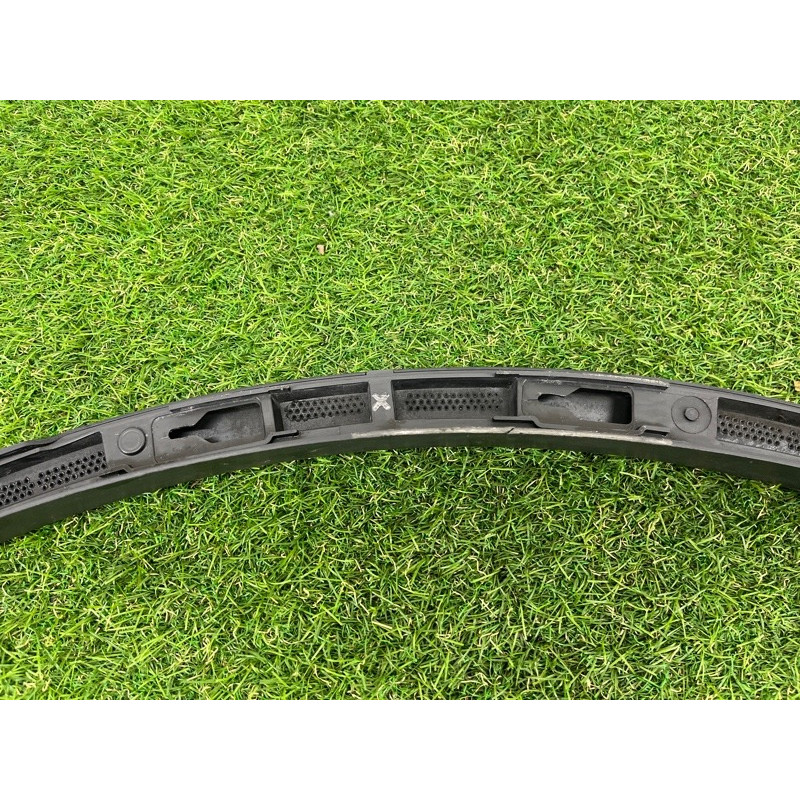 Накладка на крыло (кузов и элементы) Volkswagen Touareg NF 2011 3.0 TDI 7P6854820B9B9