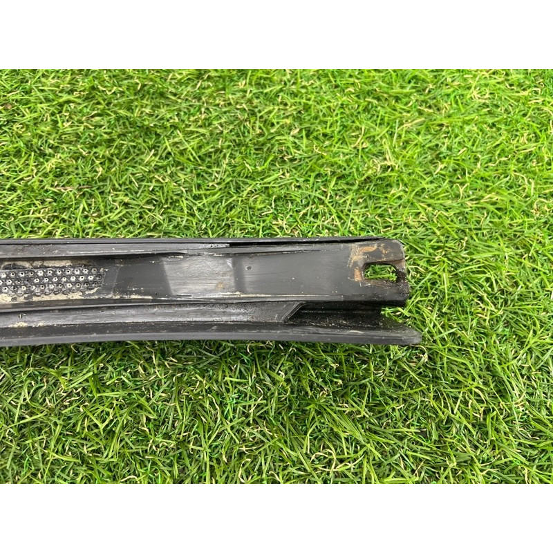 Накладка на крыло (кузов и элементы) Volkswagen Touareg NF 2011 3.0 TDI 7P6854820B9B9