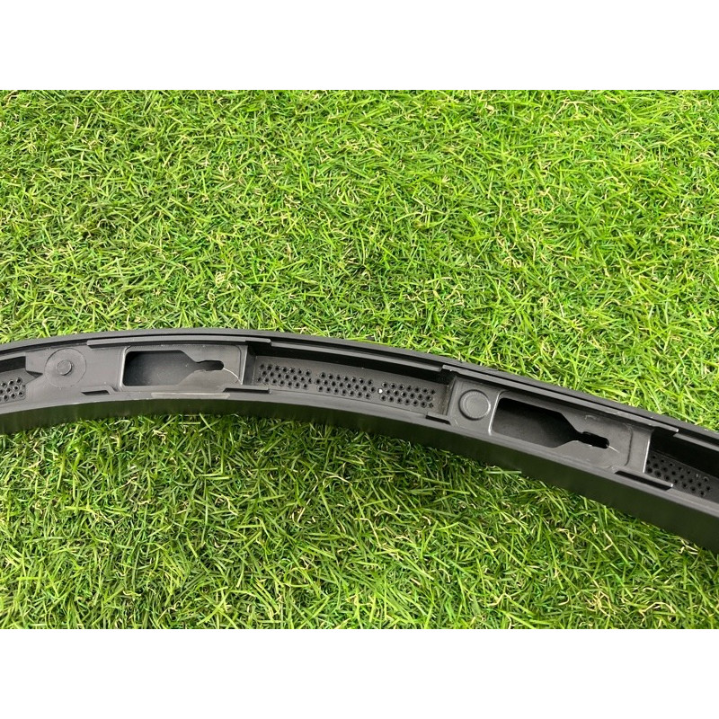 Накладка на крыло (кузов и элементы) Volkswagen Touareg NF 2013 3.6 7P6854819B9B9