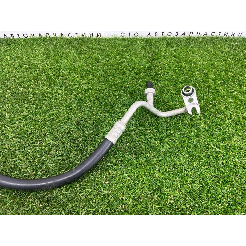 Трубка кондиционера (отопление и кондиционирование) Jeep Grand Cherokee WK2 2017 3.6 68161177AB