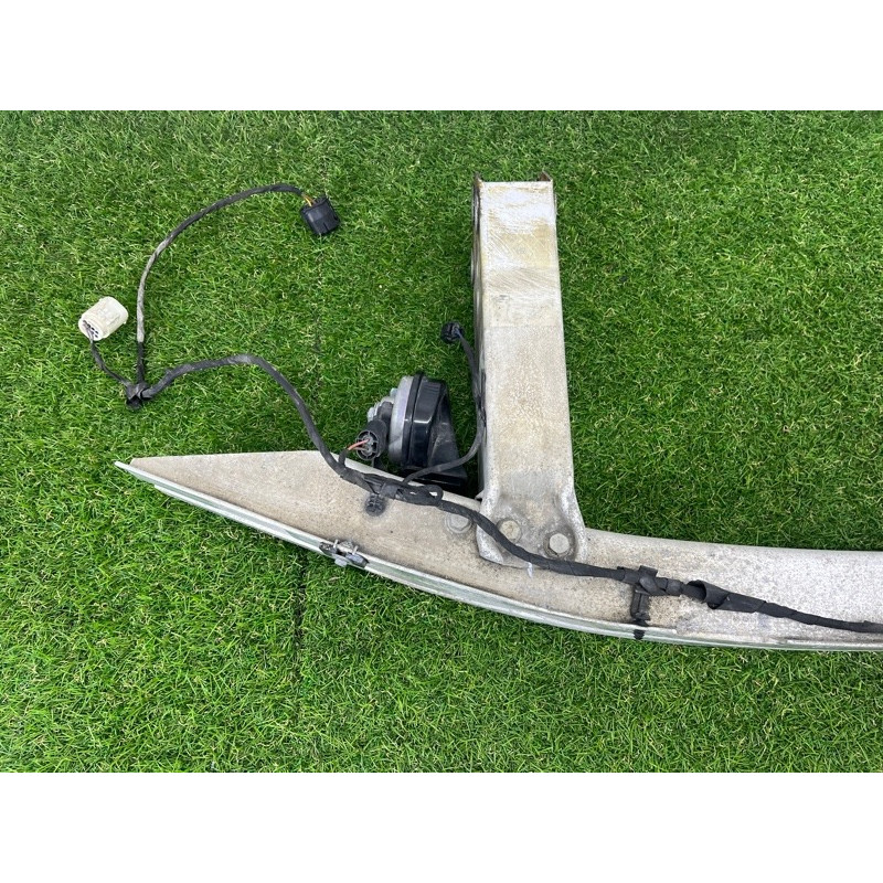 Усилитель бампера (наружные элементы кузова) BMW 5-series Gran Turismo F07 2011 3.0 N55B30 51117200742