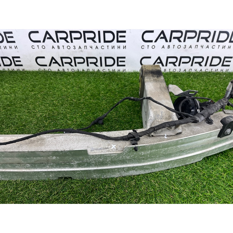 Усилитель бампера (наружные элементы кузова) BMW 5-series Gran Turismo F07 2011 3.0 N55B30 51117200742