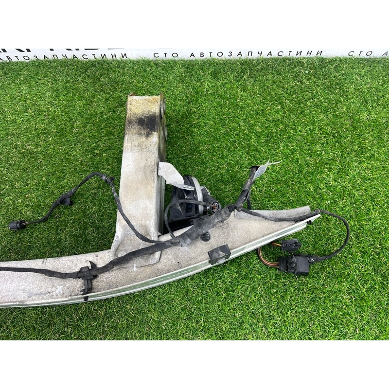 Усилитель бампера (наружные элементы кузова) BMW 5-series Gran Turismo F07 2011 3.0 N55B30 51117200742