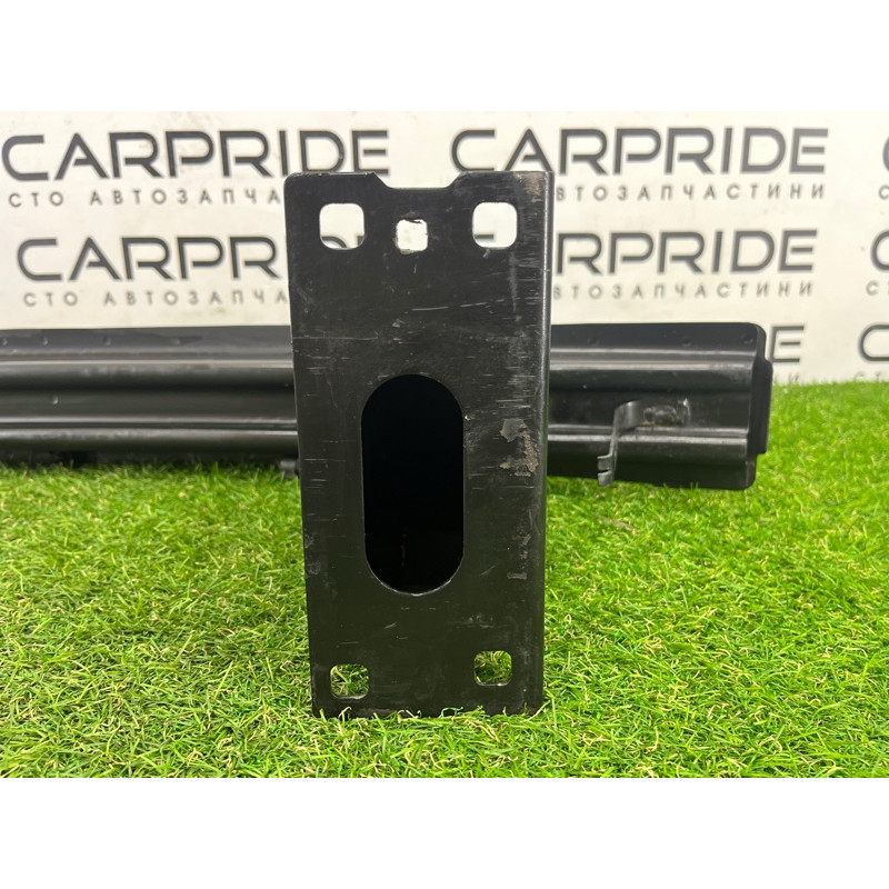 Підсилювач бампера (зовнішні елементи кузова) BMW 3-series E93 2008 3.0 N54 51117267672