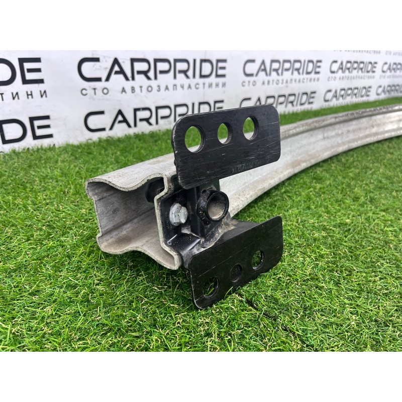 Усилитель бампера (наружные элементы кузова) AUDI Q7 4L 2011 3.0 CATA 4L0807309