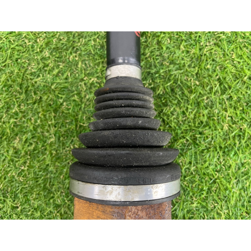 Привод (трансмиссия) AUDI A4 B8 2012 2.0 CAEB 8K0407271AJ