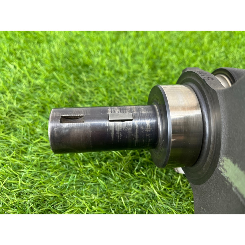 Коленвал (двигатель и элементы) BMW 5-series E39 11211705847