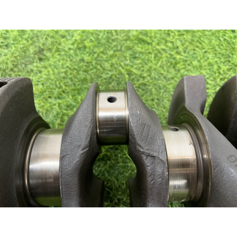 Коленвал (двигатель и элементы) BMW 5-series E39 11211705847