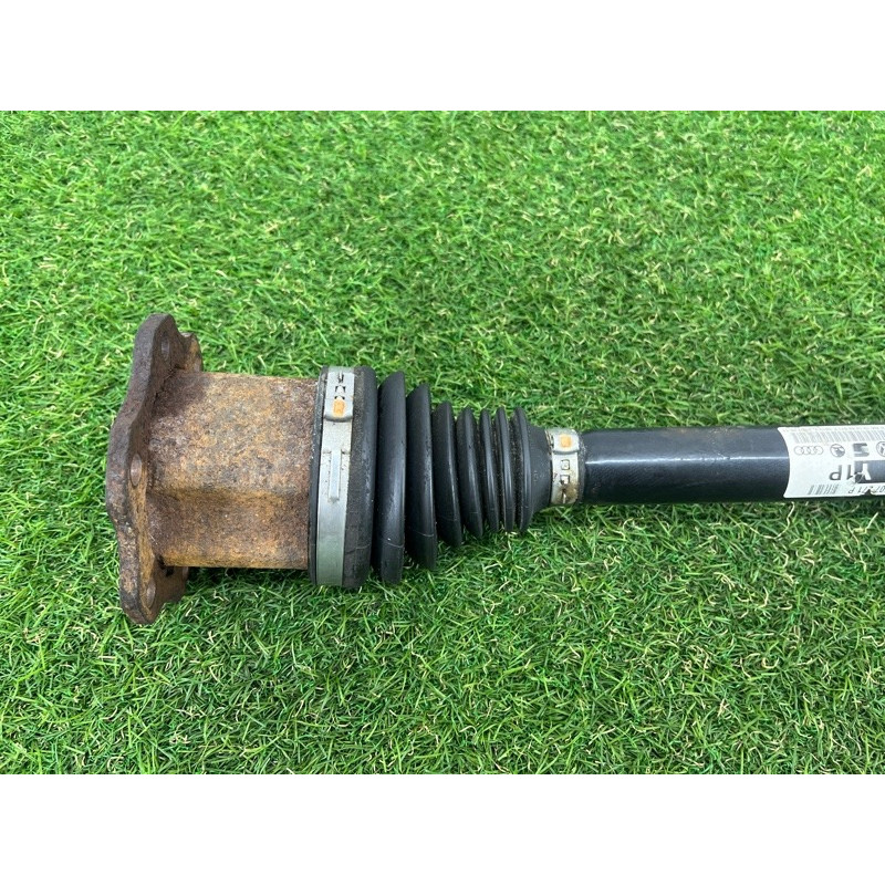 Привод (трансмиссия) AUDI A4 B8 2012 2.0 CAEB 8K0407271P