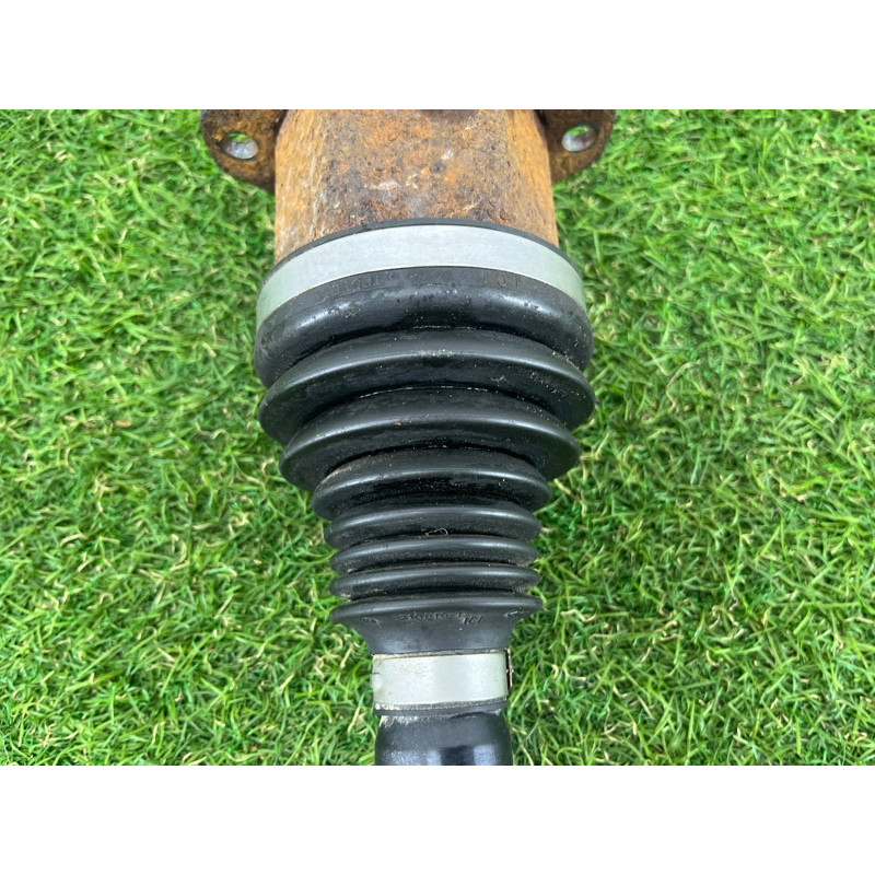 Привод (трансмиссия) AUDI A4 B8 2012 2.0 CAEB 8K0407271P