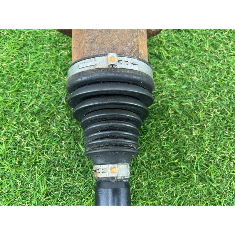 Привод (трансмиссия) AUDI A4 B8 2012 2.0 CAEB 8K0407271P