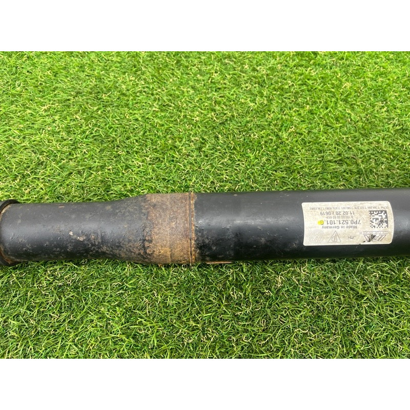 Карданный вал (трансмиссия) Volkswagen Touareg NF 2011 3.0 TDI 7P0521101G