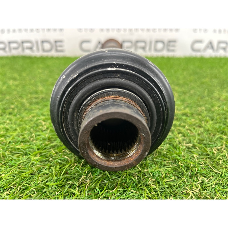 Карданный вал (трансмиссия) Volkswagen Touareg NF 2011 3.0 TDI 7P0521101G