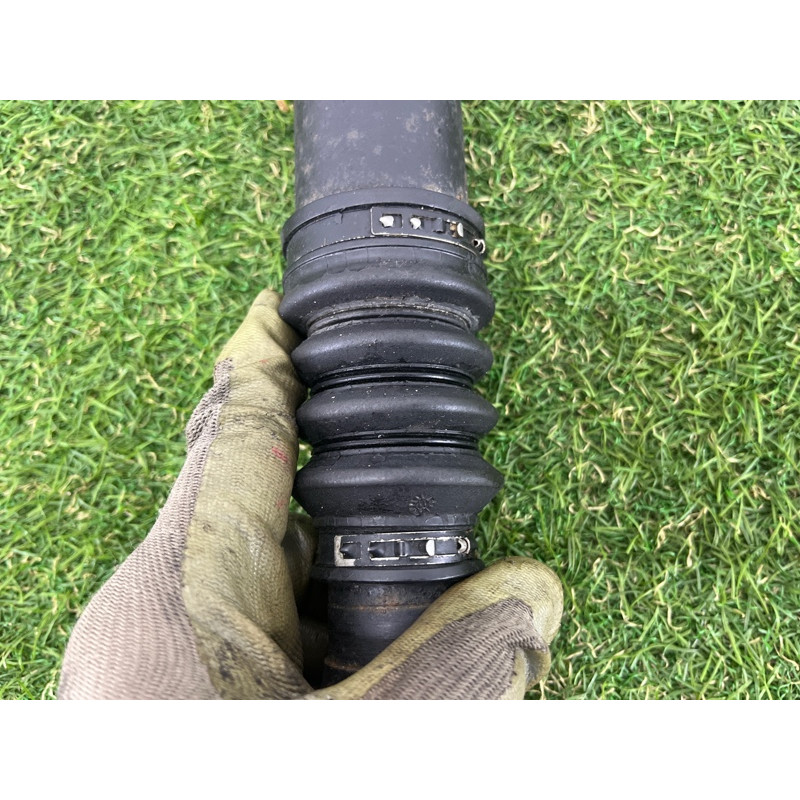 Карданный вал (трансмиссия) Volkswagen Touareg NF 2011 3.0 TDI 7P0521101G