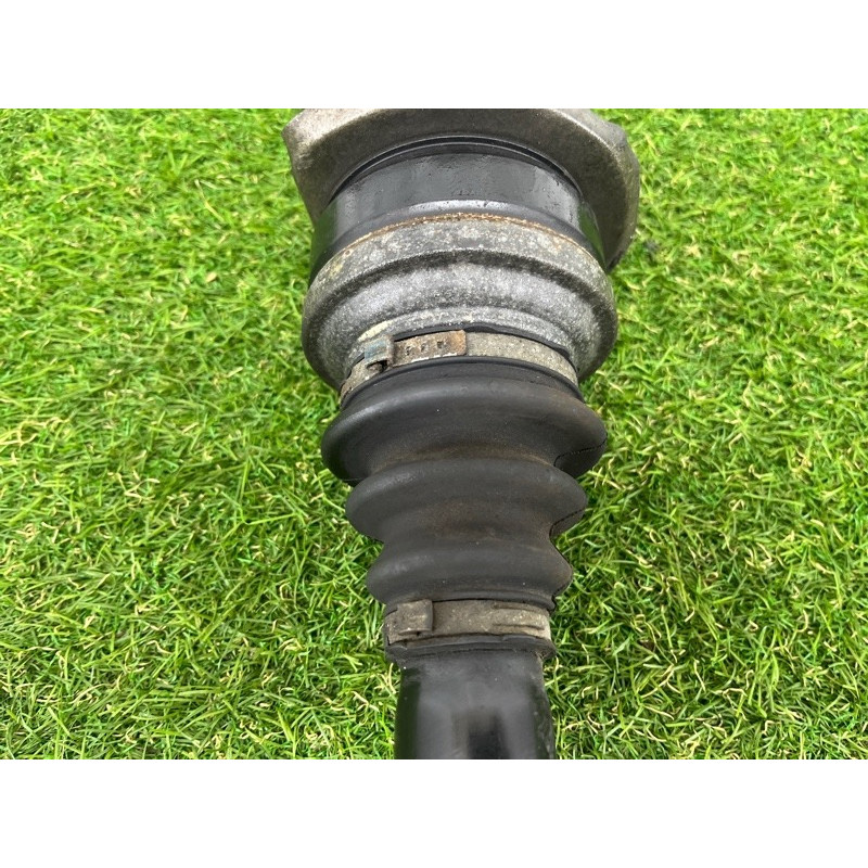 Привод (трансмиссия) BMW 7-series F02 2011 4.4 N63 33207566086