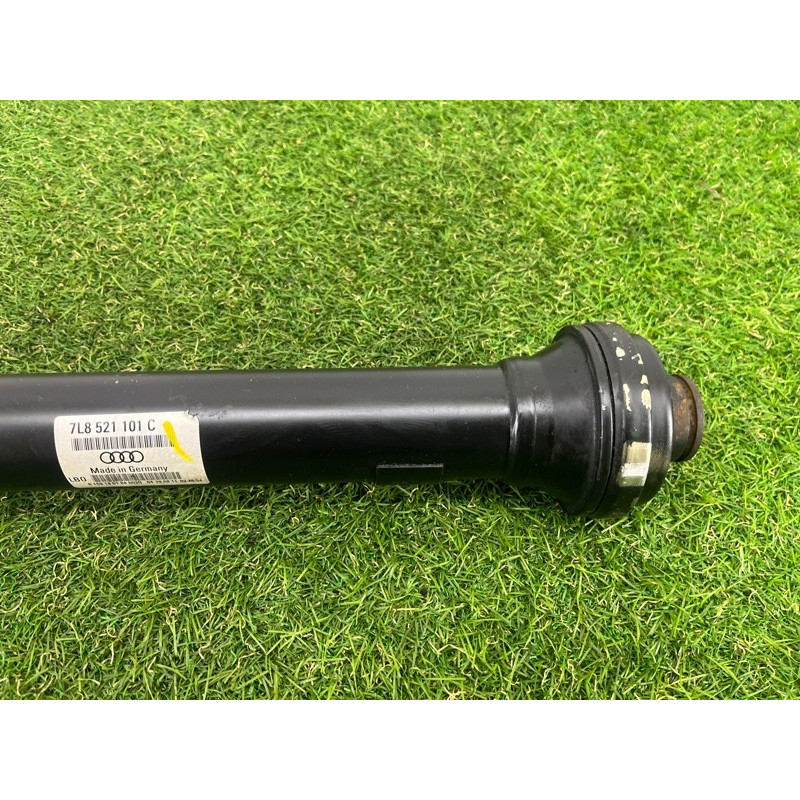 Карданный вал (трансмиссия) AUDI Q7 4L 2011 3.0 CATA 7L8521101C