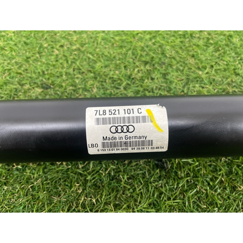 Карданный вал (трансмиссия) AUDI Q7 4L 2011 3.0 CATA 7L8521101C