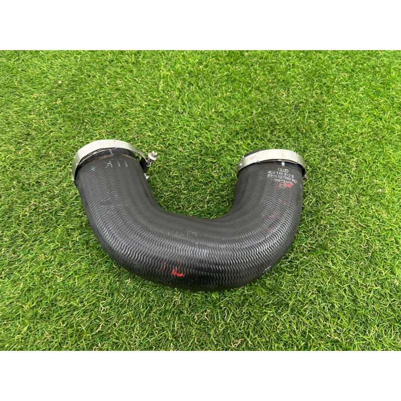 Патрубок интеркулера (двигатель и элементы) AUDI Q7 4L 2011 3.0 CATA 4L0145972B