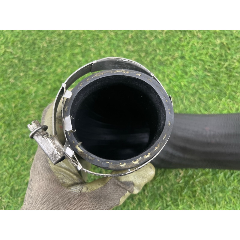 Патрубок интеркулера (двигатель и элементы) AUDI Q7 4L 2011 3.0 CATA 4L0145972B