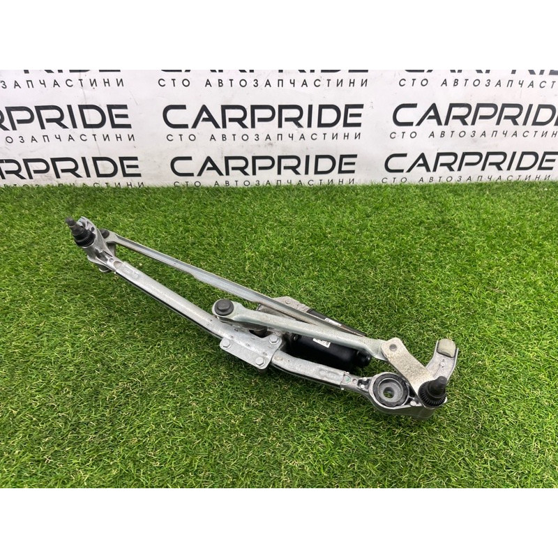 Трапеція склоочисників (кузов і елементи) BMW 3-series E93 2008 3.0 N54 61617161711