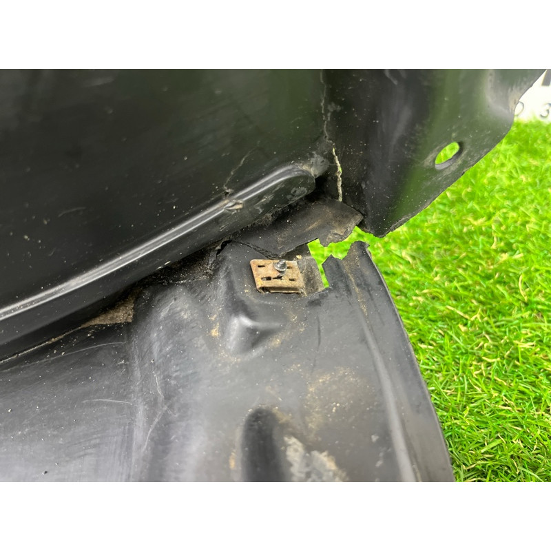 Подкрылок (кузов и элементы) AUDI A4 B9 2017 2.0 DBPA 8W0853887A