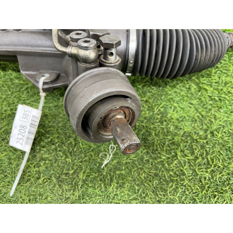 Рульова рейка (рульове керування) Volkswagen Passat B5 2000 2.5 8D1422071P